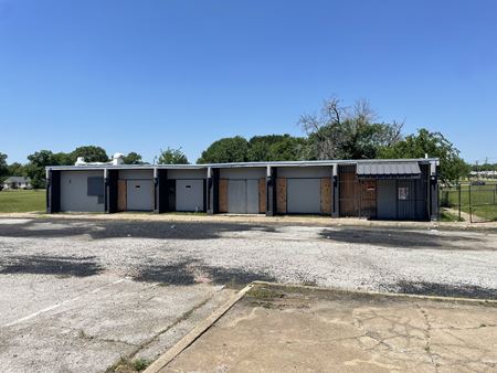 Retail space for Sale at 5312 E Rosedale in Fort Worth