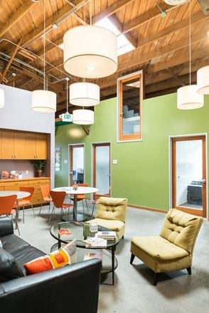 Bizhaus - Marina del Rey