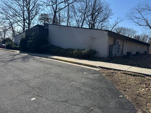 1712 Clubhouse Rd