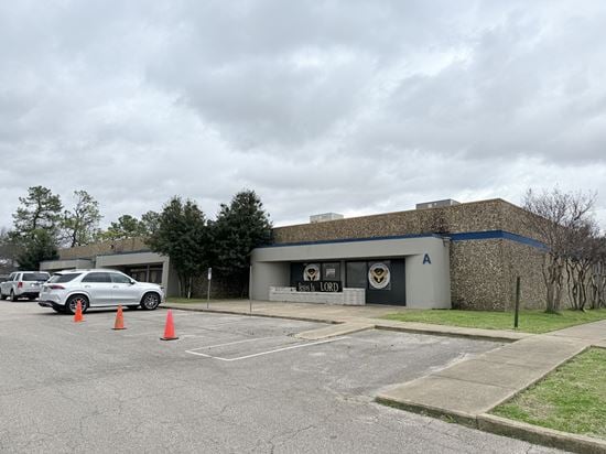3566-3628 Commerce Circle