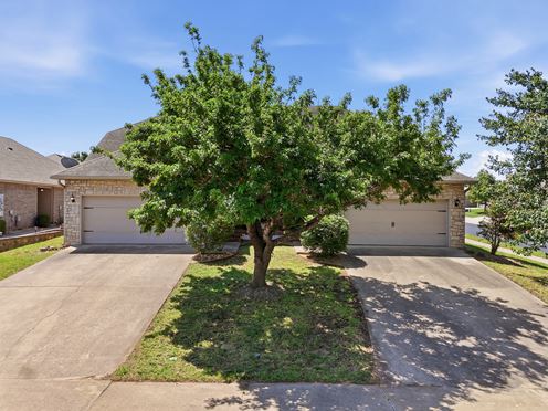3403 SW Deerfield Blvd