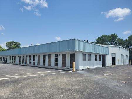 Photo of commercial space at 5686 Youngquist Road in Fort Myers