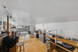 177 S 4th St