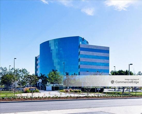 1000 Town Center