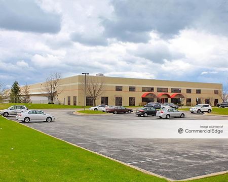 Industrial space for Rent at 465 West Crossroads Pkwy in Bolingbrook