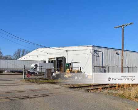 Industrial space for Rent at 313 Church Street in Swedesboro