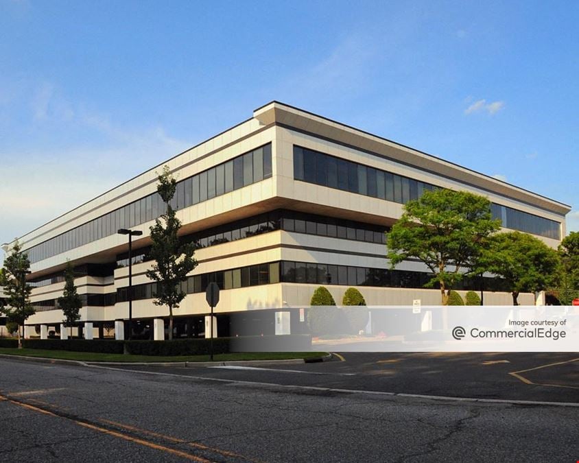 Paramus Corporate Center
