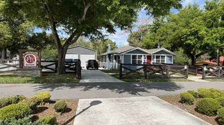 Office space for Sale at 644 West Avenue in Clermont