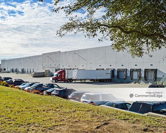 5755 Tri County Pkwy
