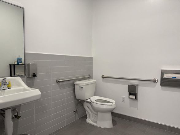 600 Lairport St Sublease