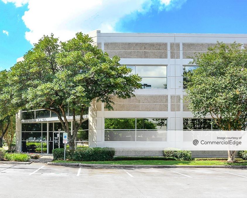 7207 Gessner Drive, Houston, TX Office Building