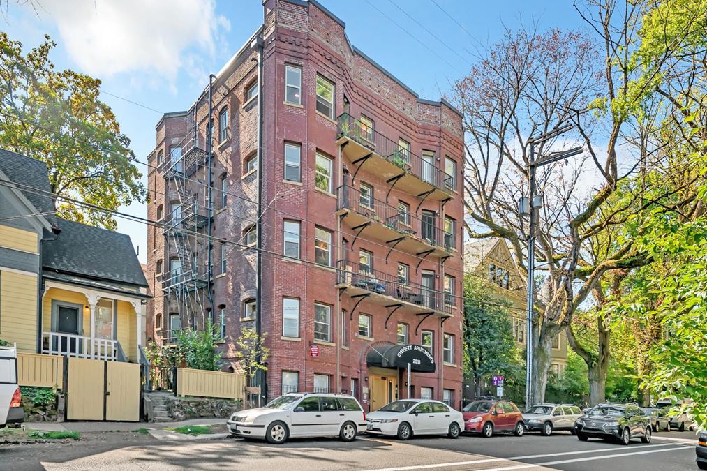Everett Street Apartments