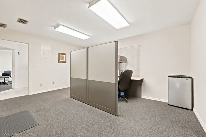 Professional Office Suite - 2321 NW 41st Street, Suite A1