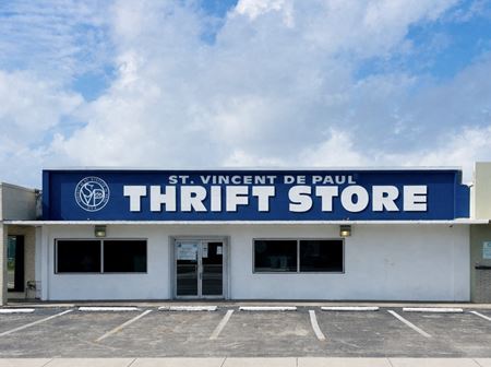 Mixed Use space for Sale at 2323 N Dixie Hwy in Pompano Beach