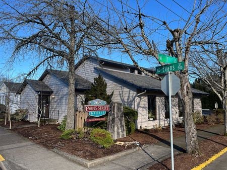 Office space for Sale at 704 NE Evans St in Mcminnville