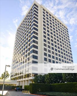 Jamboree Center - 4 Park Plaza