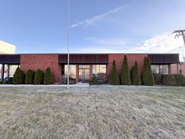 33W401 Roosevelt Rd