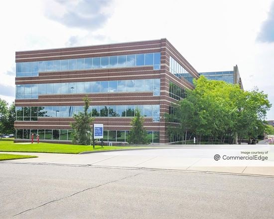 Centre Pointe III