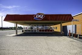 Freestanding Drive-Thru Restaurant Building in Olton, TX