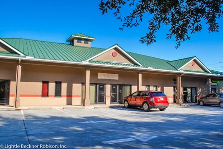 Multi Tenant Office Building - Available Lab-Medical Space - Merritt Island