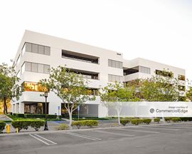 Crown Valley Financial Plaza