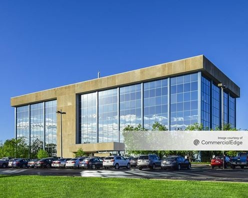 Castleton Park - Building 15