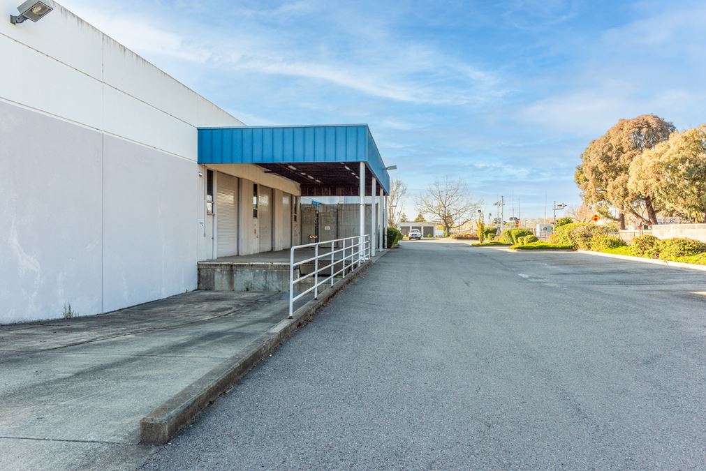740 Southpoint Blvd