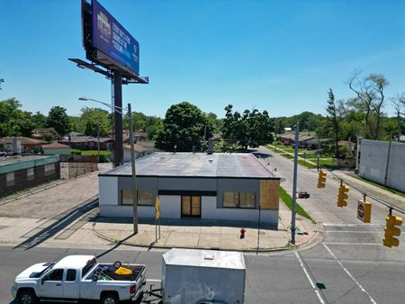 Retail space for Sale at 18685 Eight Mile in Detroit