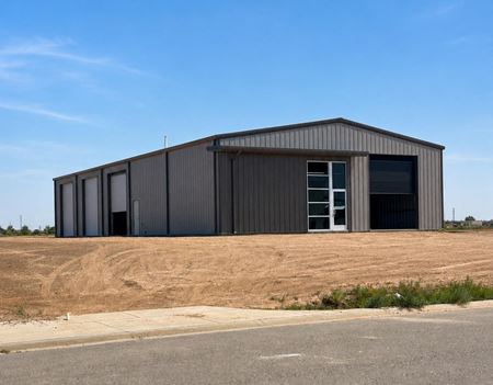 Industrial space for Rent at 7707 68th St in Lubbock