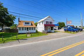 3704 Main St