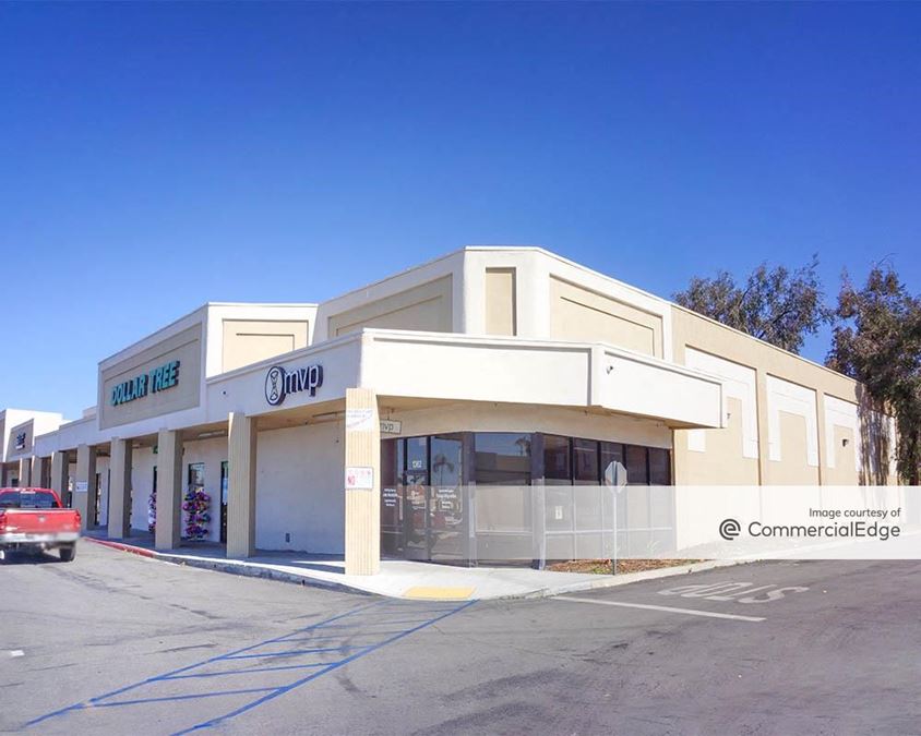 Tri-City Redlands Shopping Center - 1380 Industrial Park Avenue