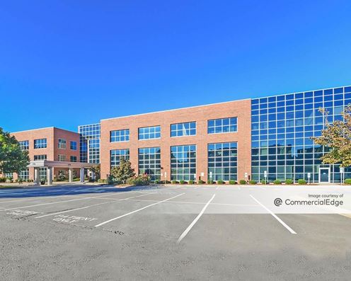 Lake Norman Medical Plaza - 170 Medical Park Road