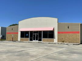 Prime Retail Space Available in St. Amant
