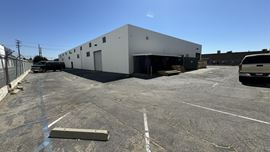 High-Image Industrial Facility | 20' Clear