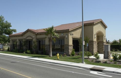 ±1,893 SF of Professional Office Space Off Ave 26