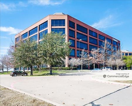 Photo of commercial space at 17787 Waterview Pkwy in Dallas