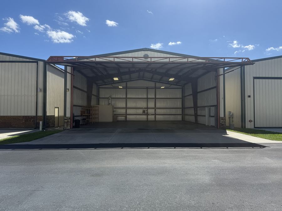 1321 Apopka Airport Rd Hngr 20, Apopka, FL 32712