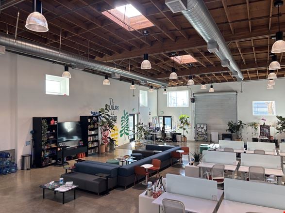 4901 W Jefferson
