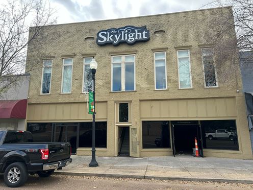 SkyLight Hotel