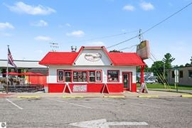 111 N Williams St