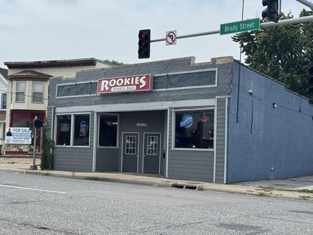Retail space for Rent at 2818 Brady St in Davenport