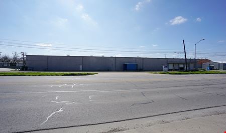 Photo of commercial space at 601 W 2nd St in Taylor