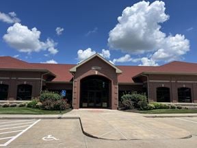 Trail Side Plaza