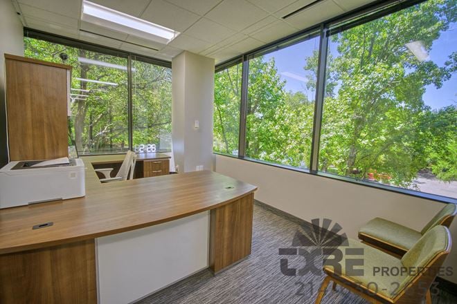 2401 East Randol Mill Road