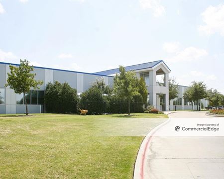 Photo of commercial space at 4718 Mountain Creek Pkwy in Dallas