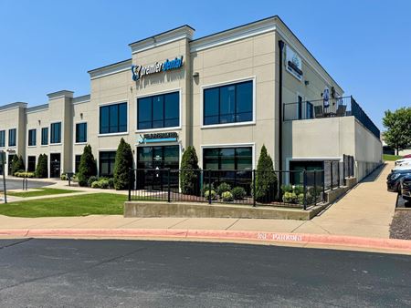 Photo of commercial space at 1438 E Augustine Ln in Fayetteville