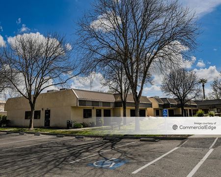 Office space for Rent at 460 Greenfield Avenue in Hanford