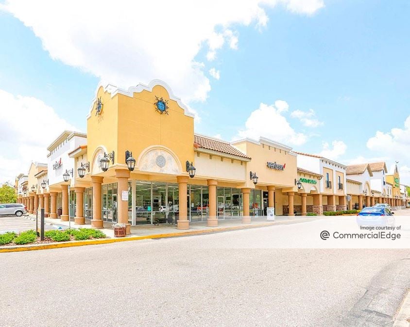 Valrico Commons - 1901 East State Road 60 | Retail Building