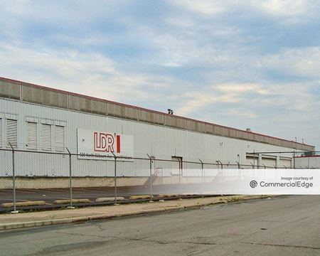 Photo of commercial space at 626 North Kilbourn Avenue in Chicago