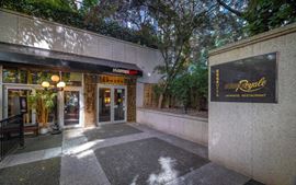 Oceanic Plaza